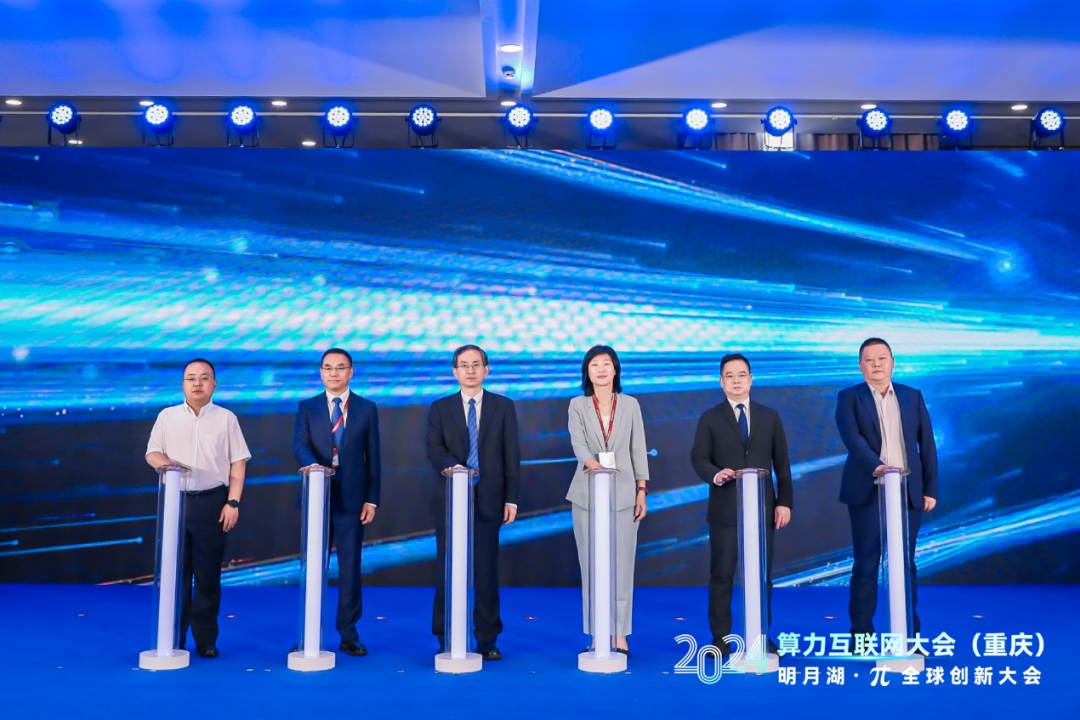 1721795697656956.png 640-3.png